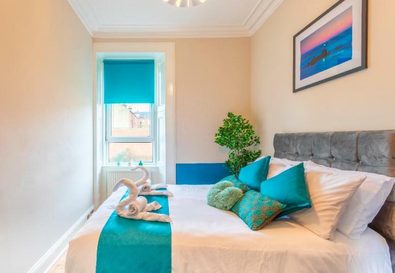 Clyde View Apartment Хелънсбърг Екстериор снимка